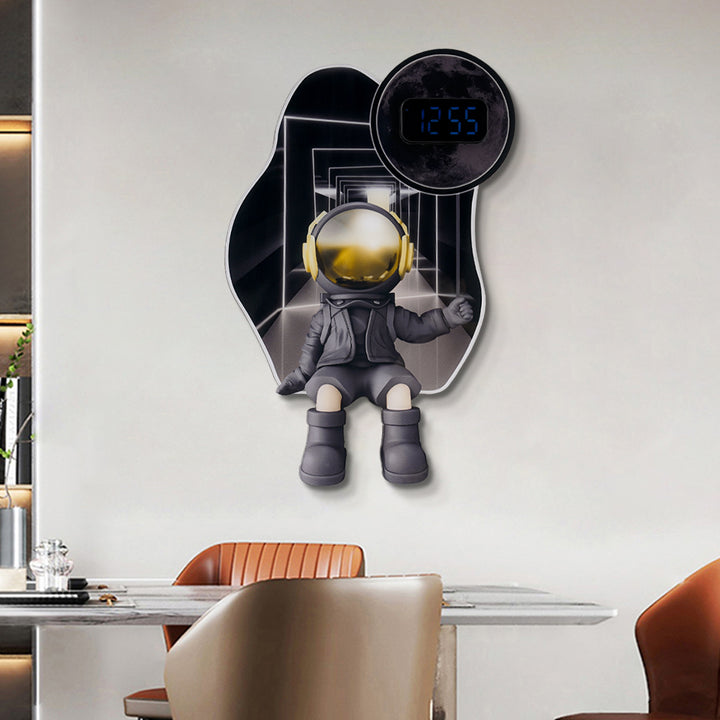 600mm LED Digital Astronaut Wall Clock Spaceman Decor Art Living Room Bedroom in Black