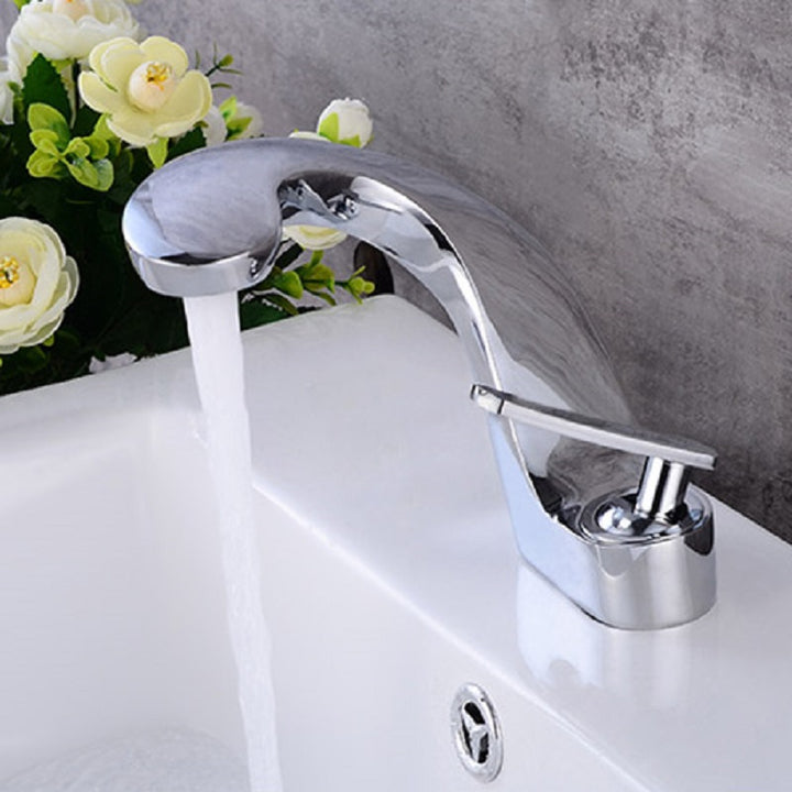 Modern Creative Single Lever Handle Mono Polished Chrome Bathroom Basin Tap Solid Brass