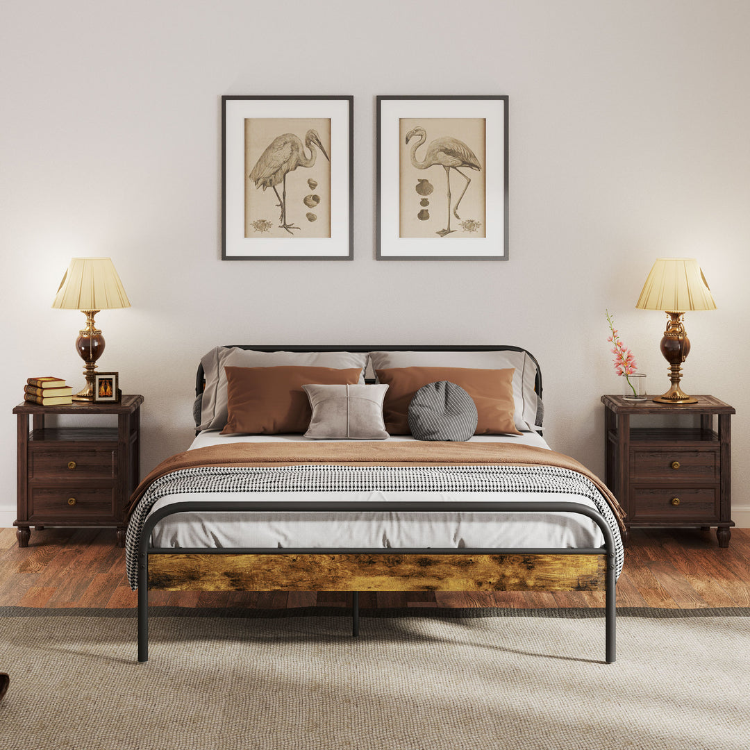 Industrial-Style King Bed Frame - Black/Brown