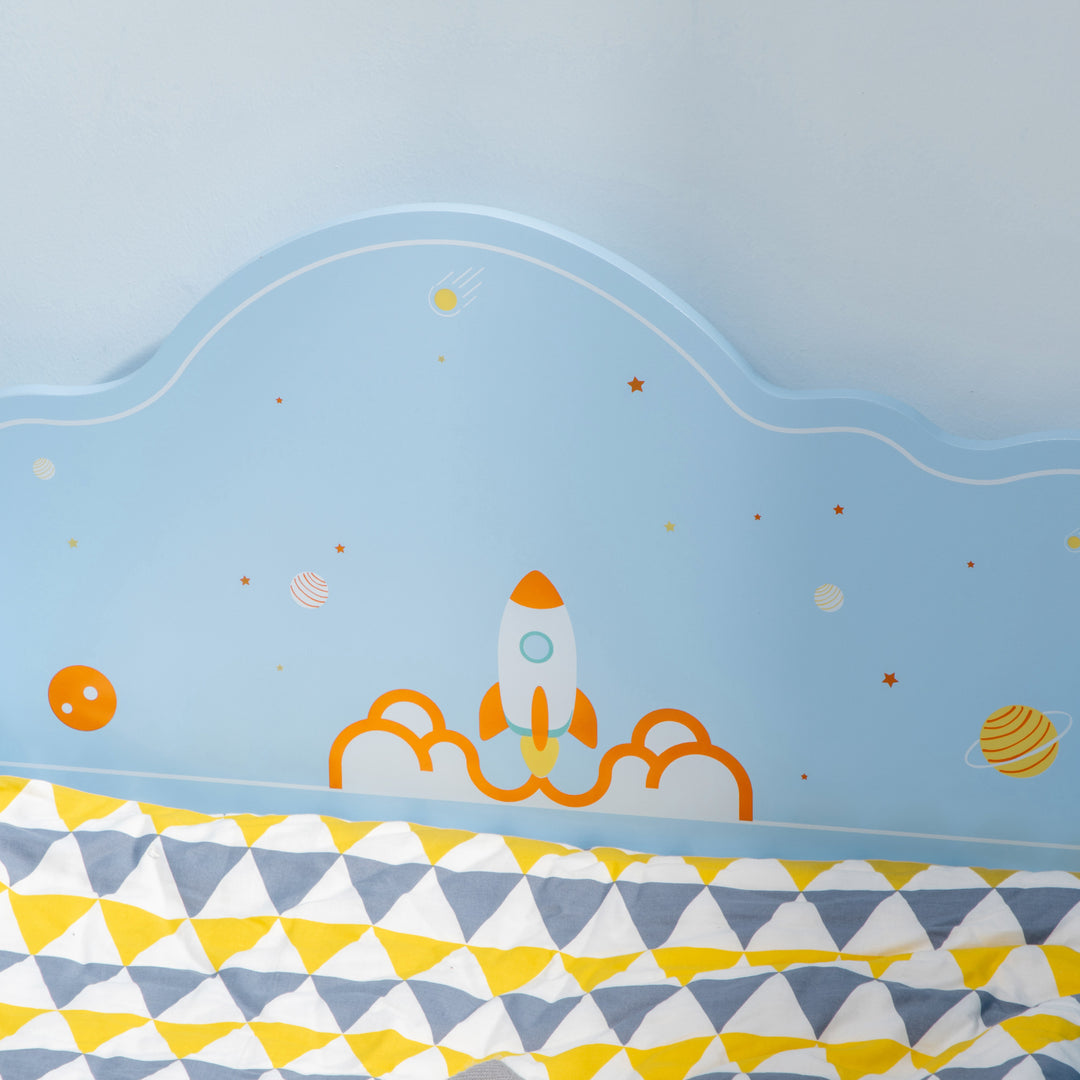 Toddler Bed with Rocket & Plants Patterns