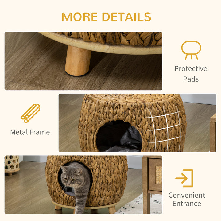 Rattan Retreat: Wicker Cat Abode with Plush Cushion