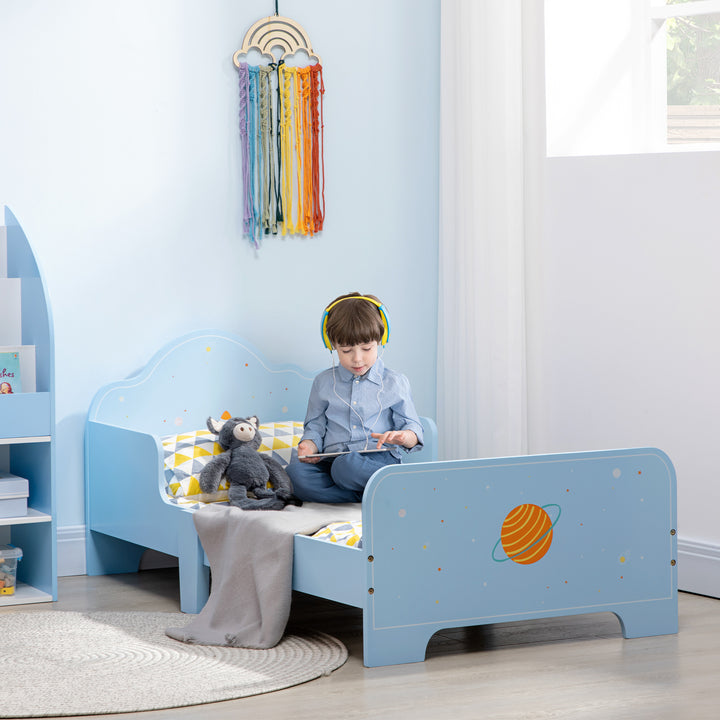 Toddler Bed with Rocket & Plants Patterns