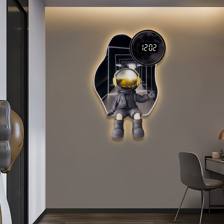 600mm LED Digital Astronaut Wall Clock Spaceman Decor Art Living Room Bedroom in Black