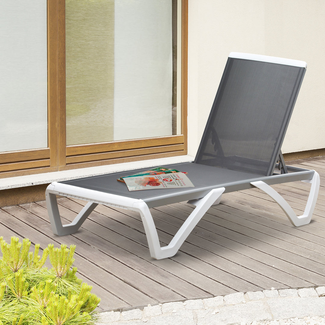 Portable Outdoor Chaise Lounge