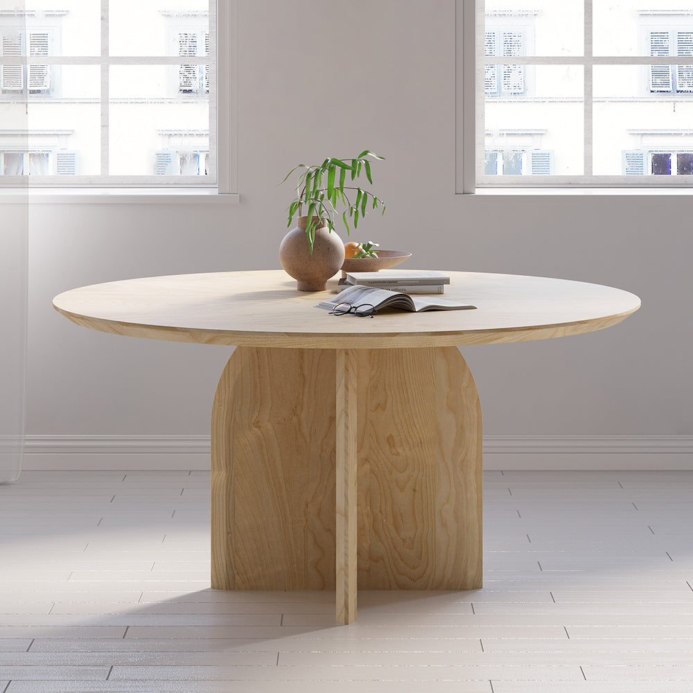 Round Dining Table Natural Solid Wood Tabletop Pedestal Base for 4 Modern