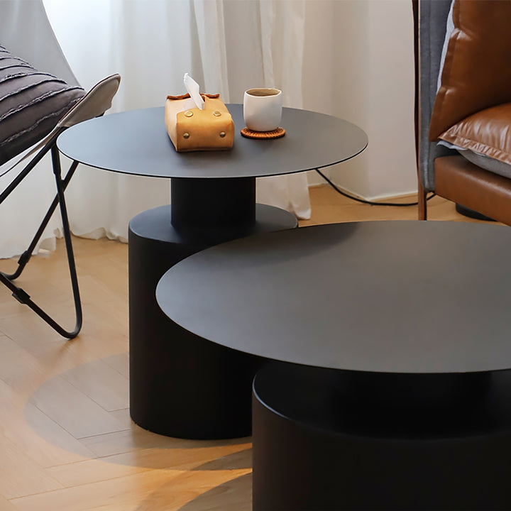 Black Round Coffee Table Metal Accent Table Set of 2