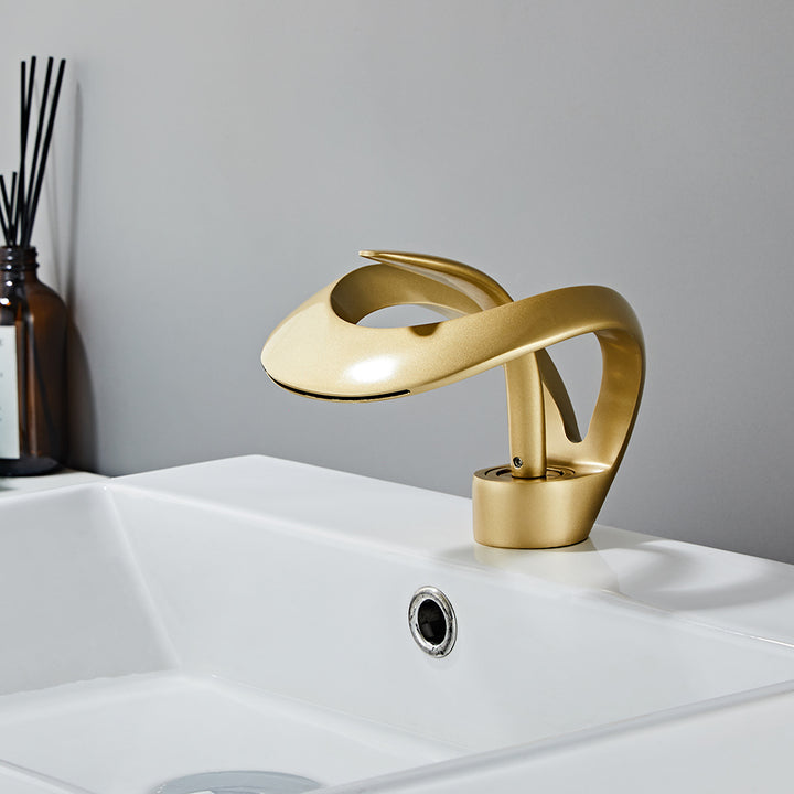 Modern Elegant Waterfall Bathroom Basin Tap Single Lever Handle Solid Brass in Gold