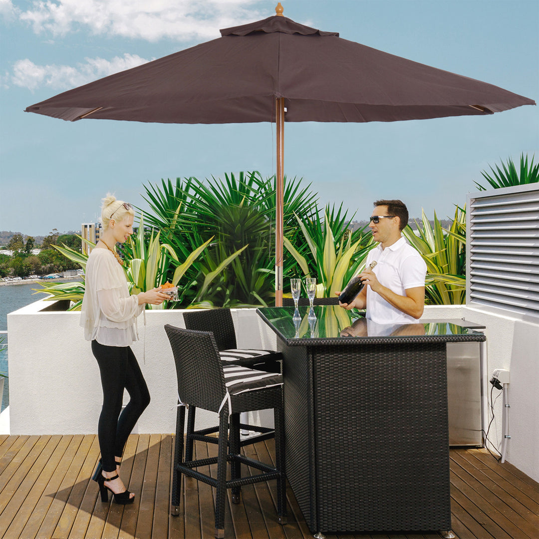 Elegant Wooden Garden Parasol: 2.5m Patio Sunshade with UV Protection